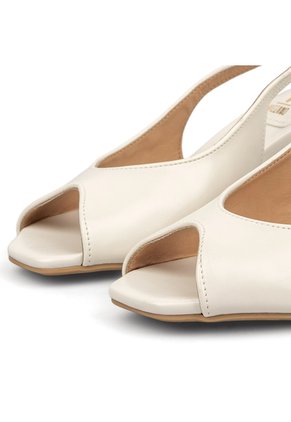 Slingback Tacón Cono Bajo. Napa Garda Blanco Off Vizzano