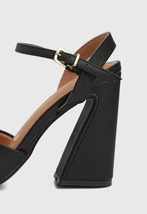 Sandalia Tacón Alto Negro Vizzano