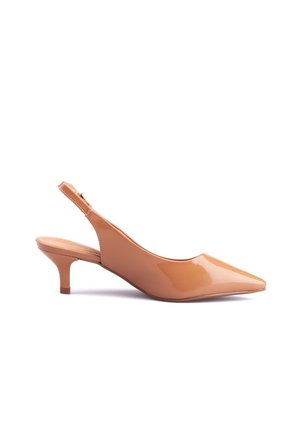Tacón Medio Camel Vizzano