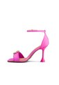 Sandalia Tacón Rosa Neón Vizzano de Vizzano