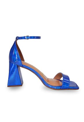 Sandalia Tacon Medio Metalizado Azul Vizzano