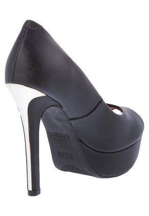 Tacón Alto Negro Vizzano