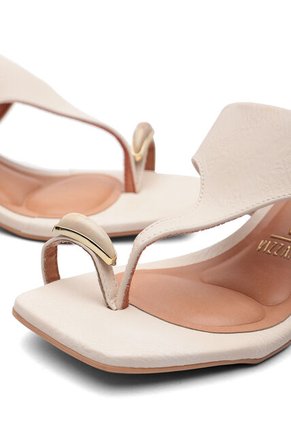 Sandalia Tacon Bajo Cuadrado Mule Marfil-Anillo Vizzano