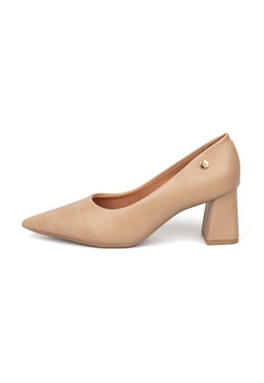 Tacon Medio Cuadrado Beige Vizzano