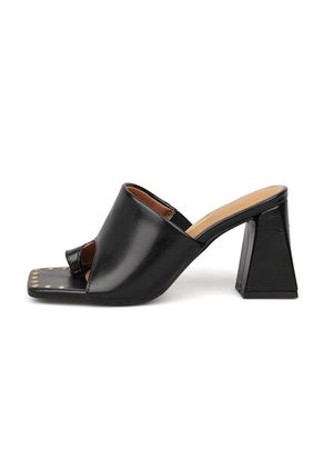 Sandalia Tacon Medio Negro Vizzano