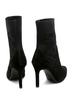 Bota Media Negra Vizzano