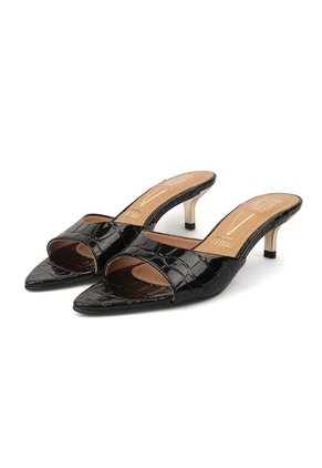 Sandalia Tacon Bajo Verniz Croco Negro Vizzano