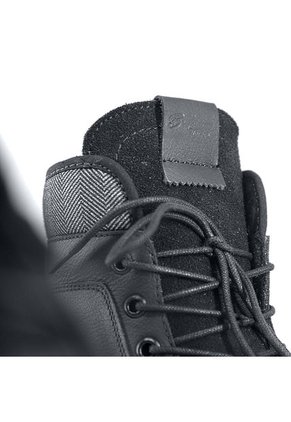 Botas Belfort Negro Buffalo Caña Media En Cuero.