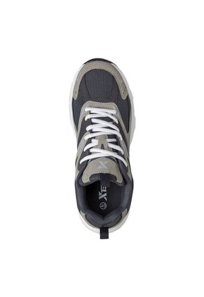 TENIS DEPORTIVOS HOMBRE XTEP GRIS