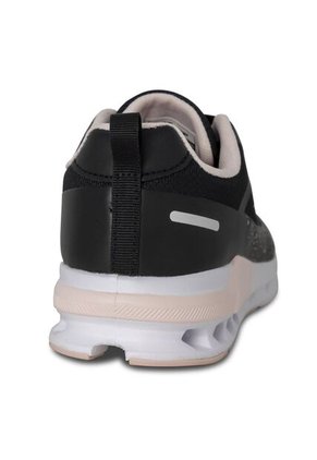 Tenis Running Mujer Xtep - Color Negro/Rosa