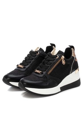 TENIS NEGRO XTI AIELET