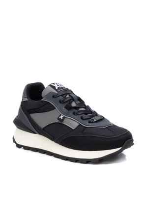 TENIS CASUAL MUJER XTI NEGRO