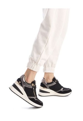 TENIS NEGRO XTI BIGAY