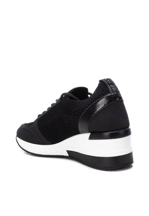 TENIS NEGRO XTI IESTYN