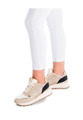TENIS BEIGE XTI CARY