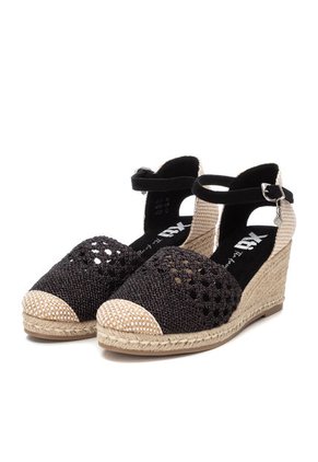 SANDALIA NEGRO XTI ZELMA