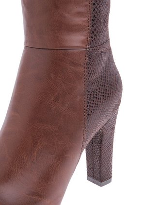 Bota Alta Marrón XTI