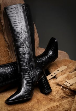 Bota Alta Negro Zatz