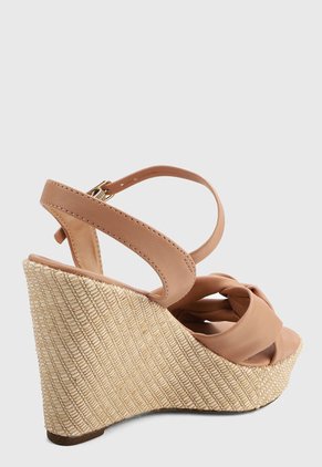 Sandalia Plataforma Nude-Beige Zatz