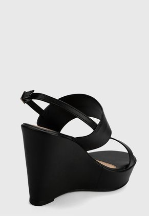 Sandalia Plataforma Negro Zatz