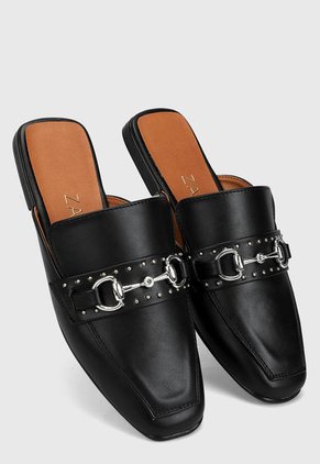 Slipper Negro-Plateado Zatz