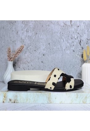 Sandalia Plana Para Mujer N126-Z446 NEGRO VACA ZAVATTY