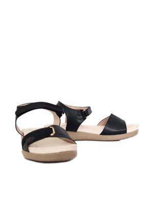 Sandalia Plana Para Mujer 9030-Z83 NEGRO ZAVATTY