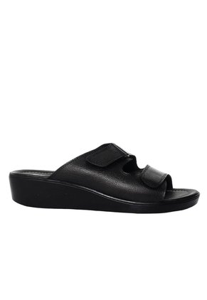 Plataforma Baja Para Mujer H-ABIGAIL NEGRO CUERO ZAVATTY