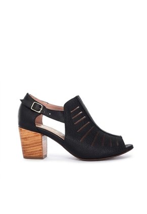 Sandalia Para Mujer H-WANDA ZAVATTY