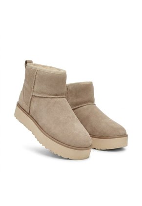 Botin Para Mujer TOM-Z517 ZAVATTY