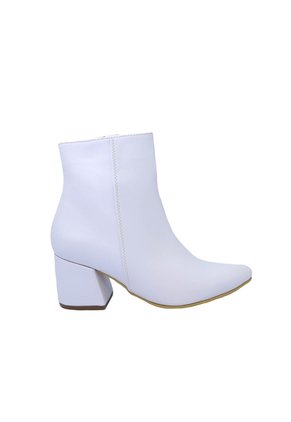 Botin Para Mujer 515-Z411 ZAVATTY