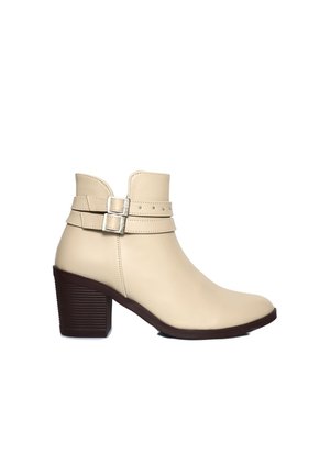 Botin Para Mujer 24115-Z22 ZAVATTY