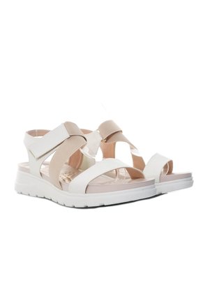 Sandalia Plana Para Mujer 315-Z83 ZAVATTY