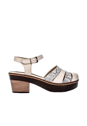 Sandalia Para Mujer S72-Z06 ZAVATTY
