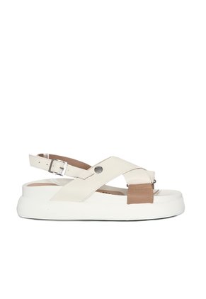 Plataforma Baja Para Mujer C512-Z84 ZAVATTY