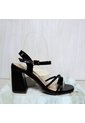 Sandalia 7 1/2 Para Mujer N7511-Z473 NEGRO CHAROL ZAVATTY de Zavatty