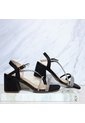 Sandalia 5 1/2 Para Mujer 525142-Z132 NEGRO ZAVATTY de Zavatty