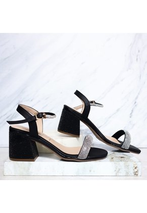 Sandalia 5 1/2 Para Mujer 52662-Z132 NEGRO PIEDRAS ZAVATTY