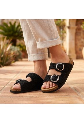 Sandalia Canoa Para Mujer 26113-Z718 NEGRO ZAVATTY