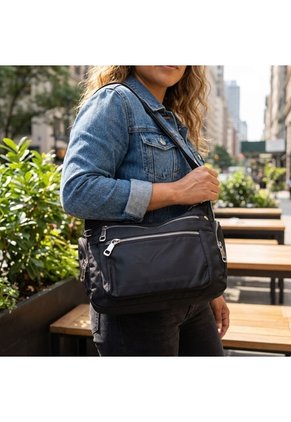 Manos Libres Para Mujer BOLZ4101 NEGRO ZAVATTY