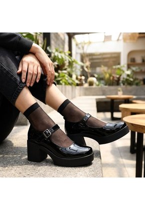 Mafalda Para Mujer 2498-Z22 NEGRO CHAROL ZAVATTY