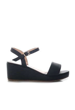 Sandalia Plataforma Baja Para Mujer 2407-Z132 NEGRO ZAVATTY