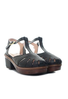 Sandalia Para Mujer H-SILVIA NEGRO CUERO ZAVATTY