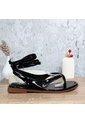 Sandalia Plana Para Mujer TP608-Z725 NEGRO CHAROL ZAVATTY de Zavatty