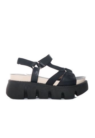 Plataforma Baja Para Mujer 324-Z83 NEGRO ZAVATTY Zavatty