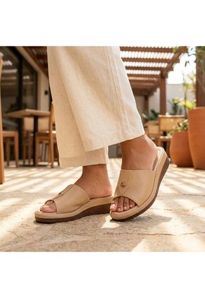 Sandalia Plana Para Mujer 127-Z431 AMARETTO ZAVATTY