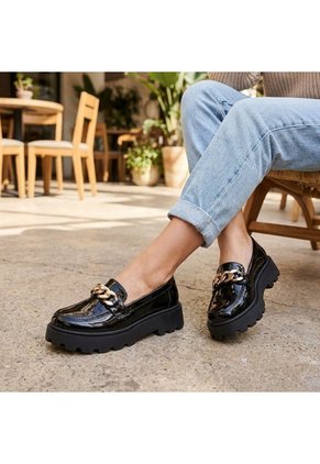 Mocasin Para Mujer 266-Z284 NEGRO CHAROL ZAVATTY