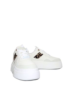 Tenis Para Mujer TA1088 TALCO X CARNAZA TALCO X ANIMAL ZAVATTY