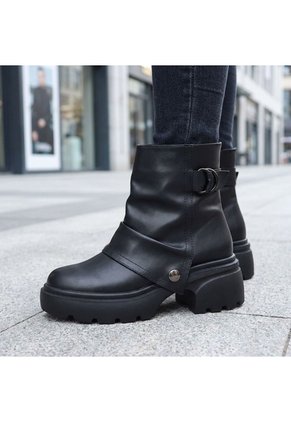 Bota Para Mujer 767-Z96 NEGRO ZAVATTY