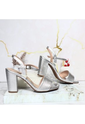 Sandalia Tacon Para Mujer 7593-Z522 PLATA BRILLANTE ZAVATTY